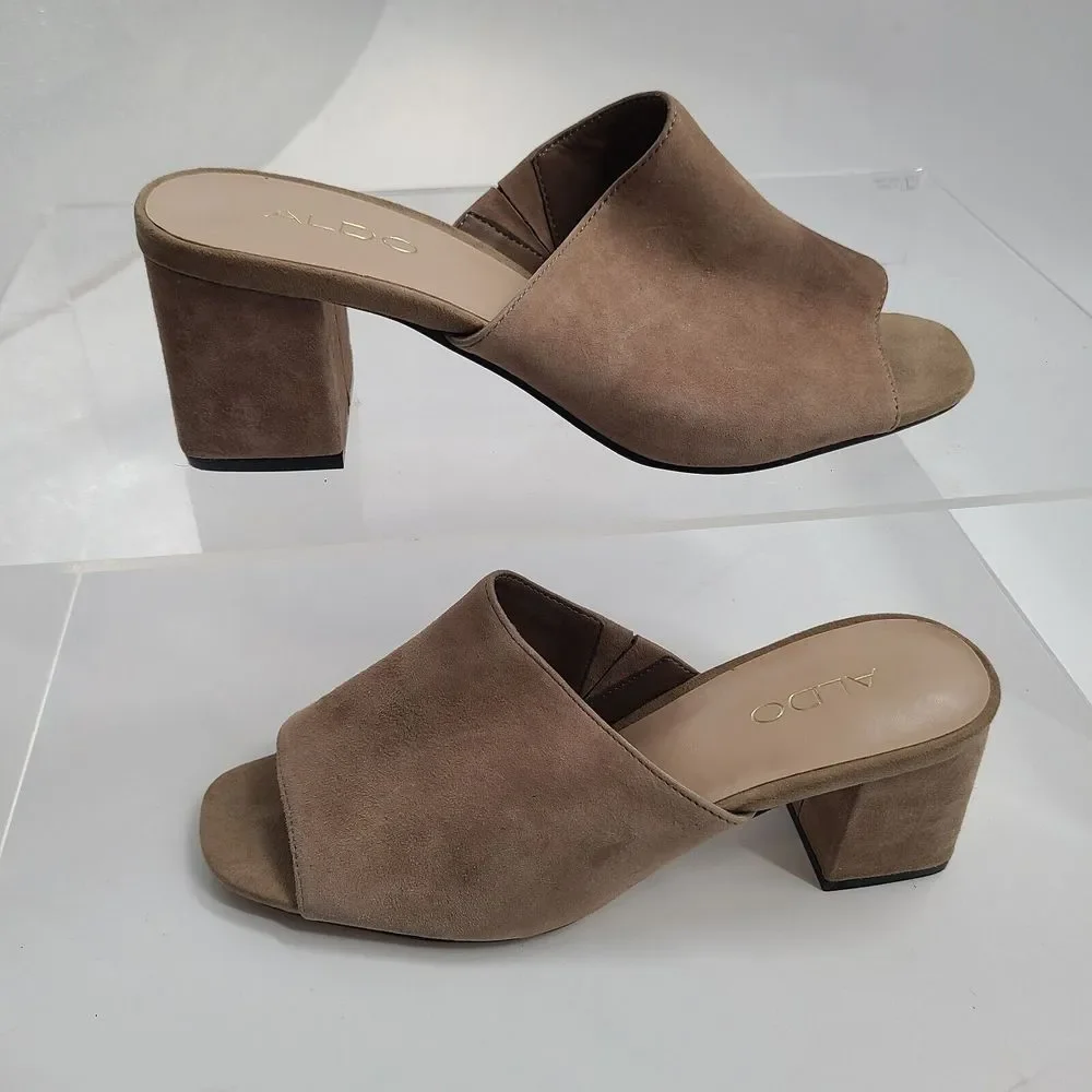 Aldo Light Beige Suede‎ Sandal Block Heel Woman's US Size 9